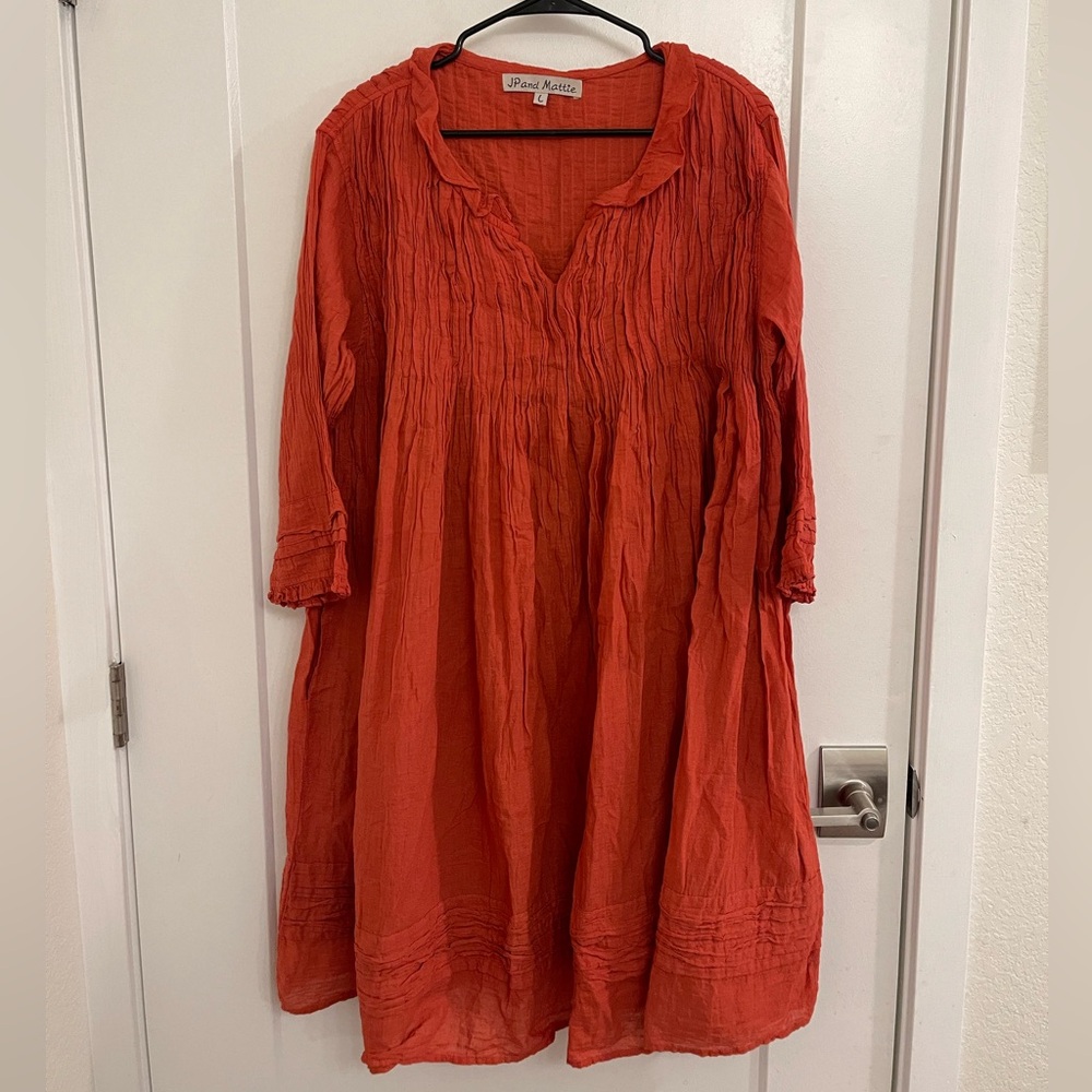 JP & Mattie Gauzy Burnt Orange Textured Red V-Neck Crinkle Tunic Dress